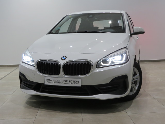 BMW Serie 2 218d Active Tourer color Blanco. Año 2020. 110KW(150CV). Diésel. En concesionario GANDIA Automoviles Fersan, S.A. de Valencia