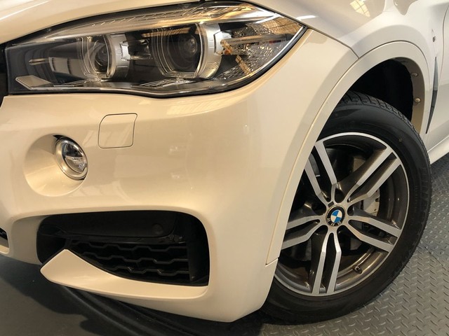 BMW X6 M50d color Blanco. Año 2015. 280KW(381CV). Diésel. En concesionario Proa Premium Ibiza de Baleares
