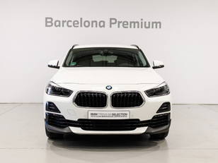 Fotos de BMW X2 sDrive18i color Blanco. Año 2023. 103KW(140CV). Gasolina. En concesionario Barcelona Premium -- GRAN VIA de Barcelona