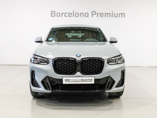 Fotos de BMW X4 xDrive30d color Gris. Año 2022. 210KW(286CV). Diésel. En concesionario Barcelona Premium -- GRAN VIA de Barcelona