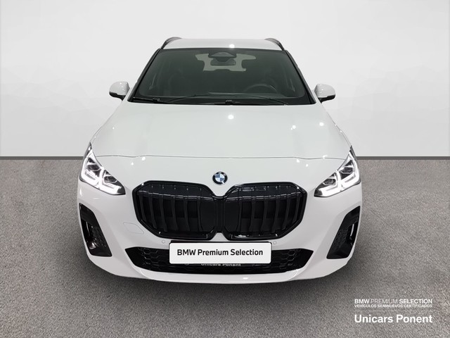 BMW Serie 2 218d Active Tourer color Blanco. Año 2023. 110KW(150CV). Diésel. En concesionario Unicars Ponent de Lleida