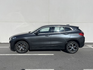 Fotos de BMW X2 sDrive18i color Gris. Año 2020. 103KW(140CV). Gasolina. En concesionario Novomóvil Oleiros de Coruña