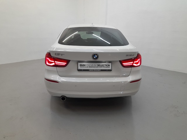 BMW Serie 3 318d Gran Turismo color Blanco. Año 2019. 110KW(150CV). Diésel. En concesionario Cabrero Motorsport de Huesca
