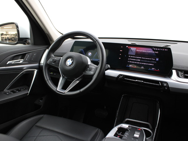 BMW X1 sDrive18d color Negro. Año 2022. 110KW(150CV). Diésel. En concesionario Augusta Aragon S.A. de Zaragoza
