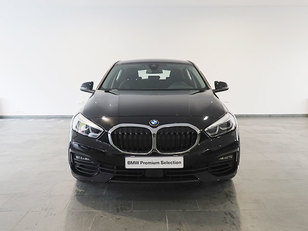 Fotos de BMW Serie 1 118i color Negro. Año 2021. 103KW(140CV). Gasolina. En concesionario Autogal de Ourense