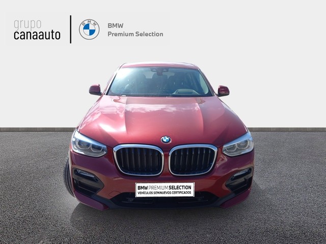 BMW X4 xDrive20d color Rojo. Año 2018. 140KW(190CV). Diésel. En concesionario CANAAUTO - TACO de Sta. C. Tenerife