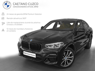 Fotos de BMW X4 M40i color Negro. Año 2021. 265KW(360CV). Gasolina. En concesionario Caetano Cuzco, Alcalá de Madrid