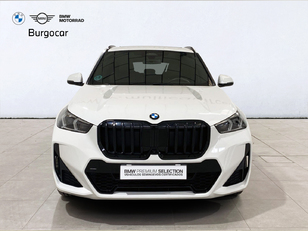 Fotos de BMW X1 sDrive18d color Blanco. Año 2023. 110KW(150CV). Diésel. En concesionario Burgocar (Bmw y Mini) de Burgos