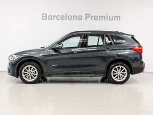 Fotos de BMW X1 sDrive18i color Gris. Año 2019. 103KW(140CV). Gasolina. En concesionario Barcelona Premium -- GRAN VIA de Barcelona