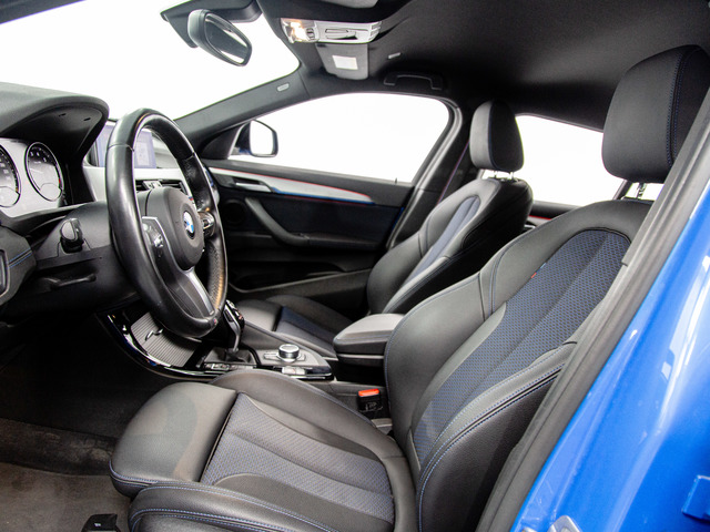 BMW X2 sDrive18d color Azul. Año 2022. 100KW(136CV). Gasolina. En concesionario Móvil Begar Alicante de Alicante