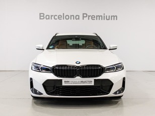 Fotos de BMW Serie 3 320d Touring color Blanco. Año 2022. 140KW(190CV). Diésel. En concesionario Barcelona Premium -- GRAN VIA de Barcelona