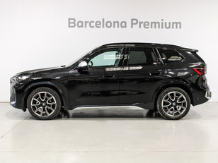Fotos de BMW X1 sDrive18i color Negro. Año 2023. 100KW(136CV). Gasolina. En concesionario Barcelona Premium -- GRAN VIA de Barcelona