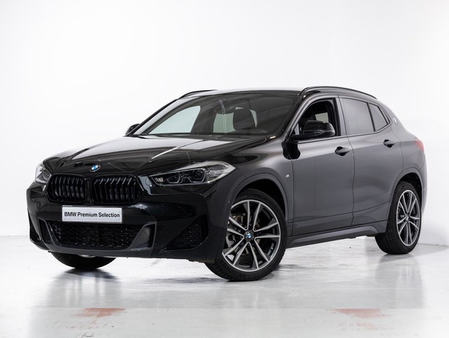 BMW X2 sDrive16d color Negro. Año 2024. 85KW(116CV). Diésel. En concesionario Oliva Motor Girona de Girona