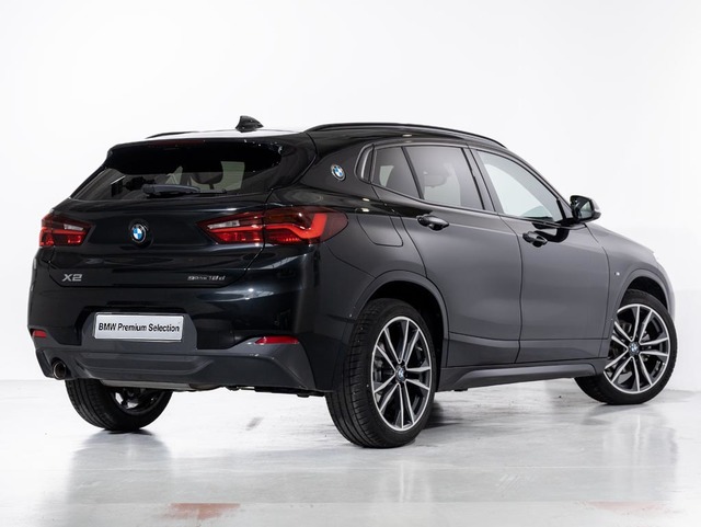 BMW X2 sDrive16d color Negro. Año 2024. 85KW(116CV). Diésel. En concesionario Oliva Motor Girona de Girona