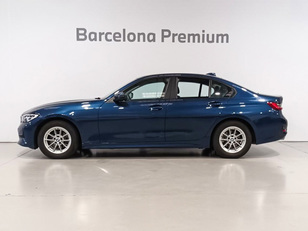 Fotos de BMW Serie 3 318d color Azul. Año 2022. 110KW(150CV). Diésel. En concesionario Barcelona Premium -- GRAN VIA de Barcelona