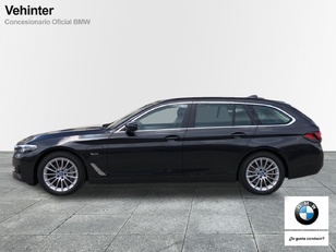 Fotos de BMW Serie 5 530e Touring color Gris. Año 2024. 215KW(292CV). Híbrido Electro/Gasolina. En concesionario Vehinter Getafe de Madrid