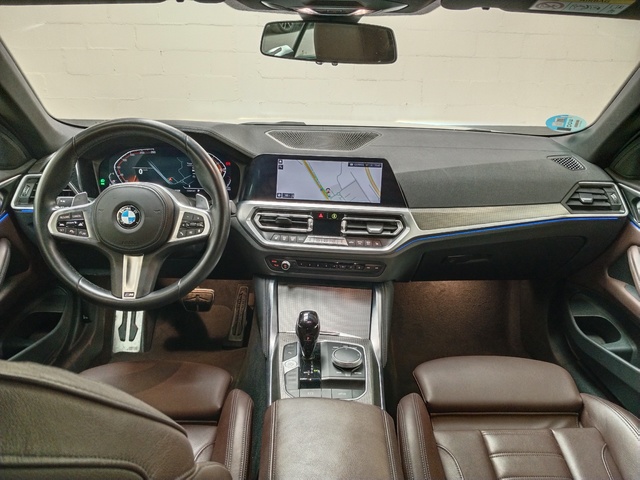 BMW Serie 4 420d Cabrio color Blanco. Año 2023. 140KW(190CV). Diésel. En concesionario Autoberón de La Rioja