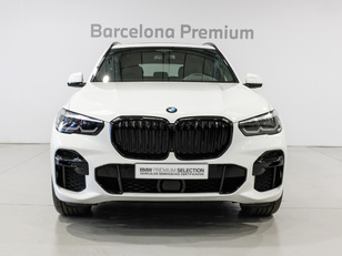 Fotos de BMW X5 xDrive40i color Blanco. Año 2023. 250KW(340CV). Gasolina. En concesionario Barcelona Premium -- GRAN VIA de Barcelona