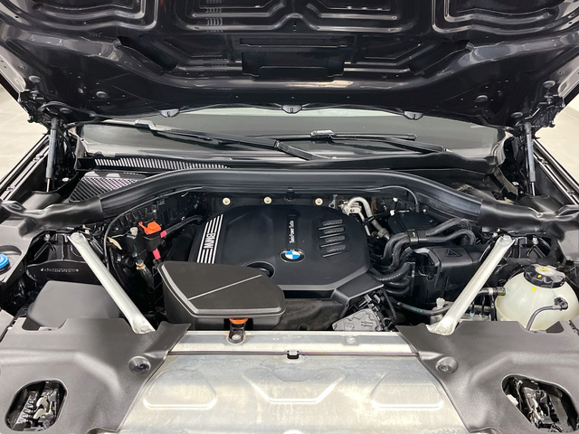BMW X3 xDrive20d color Gris. Año 2020. 140KW(190CV). Diésel. En concesionario Engasa S.A. de Valencia