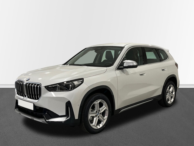 BMW X1 xDrive20d color Blanco. Año 2024. 120KW(163CV). Diésel. En concesionario Engasa S.A. de Valencia