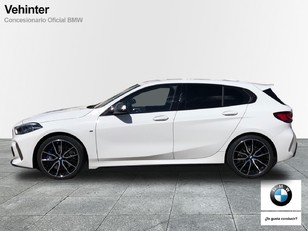 Fotos de BMW Serie 1 M135i color Blanco. Año 2020. 225KW(306CV). Gasolina. En concesionario Momentum S.A. de Madrid