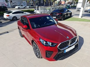 BMW X2 sDrive18d color Rojo. Año 2024. 110KW(150CV). Diésel. En concesionario Murcia Premium S.L. AV DEL ROCIO de Murcia