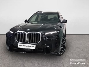 Fotos de BMW X7 xDrive40d color Negro. Año 2024. 259KW(352CV). Diésel. En concesionario Unicars Ponent de Lleida