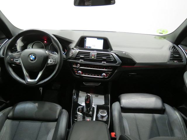 BMW X3 xDrive20d color Blanco. Año 2018. 140KW(190CV). Diésel. En concesionario GANDIA Automoviles Fersan, S.A. de Valencia