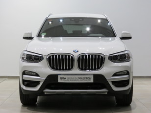 Fotos de BMW X3 xDrive20d color Blanco. Año 2018. 140KW(190CV). Diésel. En concesionario GANDIA Automoviles Fersan, S.A. de Valencia