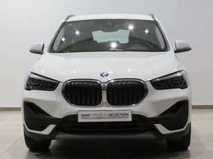 Fotos de BMW X1 sDrive18d color Blanco. Año 2019. 110KW(150CV). Diésel. En concesionario GANDIA Automoviles Fersan, S.A. de Valencia