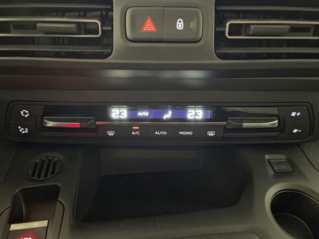 Citroen ë-Berlingo Shine Talla M 50kWh 100 kW (136 CV)