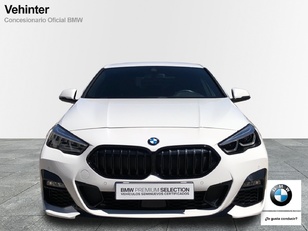 Fotos de BMW Serie 2 218i Gran Coupe color Blanco. Año 2021. 103KW(140CV). Gasolina. En concesionario Momentum S.A. de Madrid
