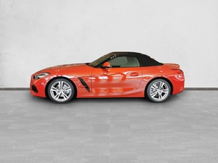 Fotos de BMW Z4 sDrive20i Cabrio color Rojo. Año 2024. 145KW(197CV). Gasolina. En concesionario Enekuri Motor de Vizcaya