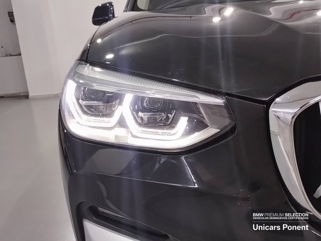 BMW X3 xDrive30d color Negro. Año 2019. 195KW(265CV). Diésel. En concesionario Unicars Ponent de Lleida