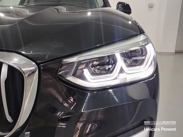 BMW X3 xDrive30d color Negro. Año 2019. 195KW(265CV). Diésel. En concesionario Unicars Ponent de Lleida
