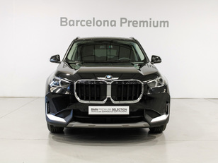 Fotos de BMW X1 sDrive18d color Negro. Año 2023. 110KW(150CV). Diésel. En concesionario Barcelona Premium -- GRAN VIA de Barcelona