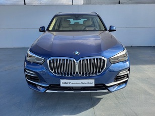 Fotos de BMW X5 xDrive30d color Azul. Año 2020. 195KW(265CV). Diésel. En concesionario Movitransa Cars Huelva de Huelva