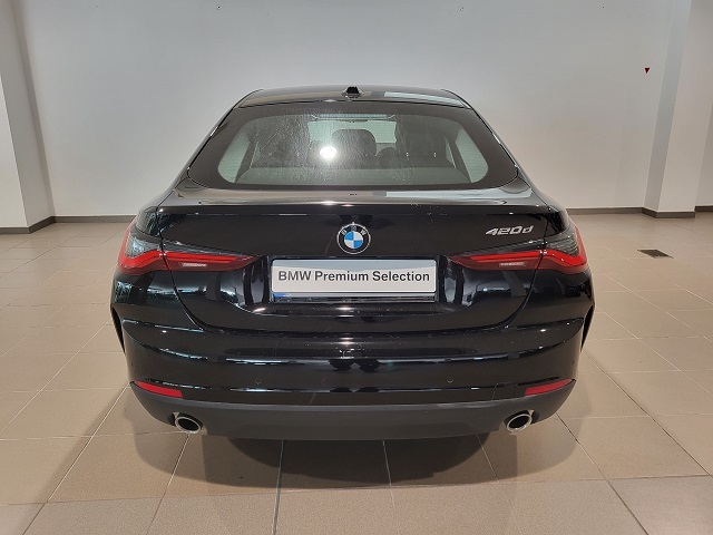 BMW Serie 4 420d Gran Coupe color Negro. Año 2022. 140KW(190CV). Diésel. En concesionario Movitransa Cars Huelva de Huelva