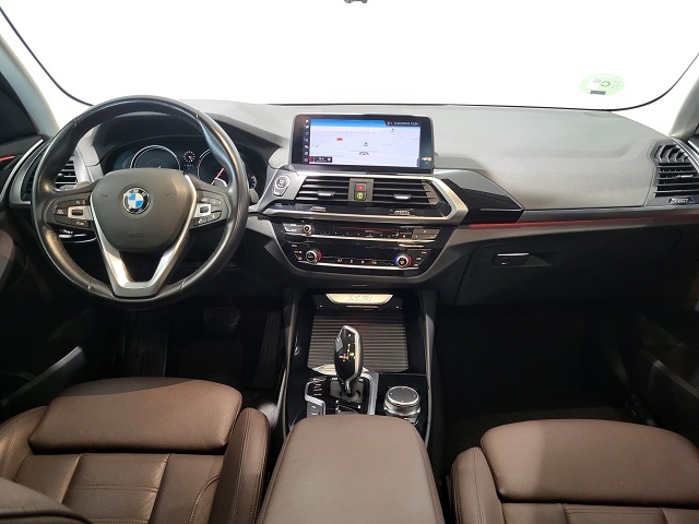 BMW X3 xDrive20d color Blanco. Año 2019. 140KW(190CV). Diésel. En concesionario Movitransa Cars Huelva de Huelva