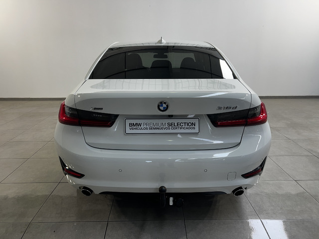 BMW Serie 3 318d color Blanco. Año 2020. 110KW(150CV). Diésel. En concesionario Movitransa Cars Cádiz de Huelva