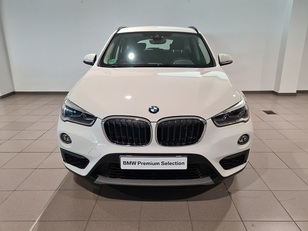 Fotos de BMW X1 sDrive18d color Blanco. Año 2019. 110KW(150CV). Diésel. En concesionario Movitransa Cars Huelva de Huelva
