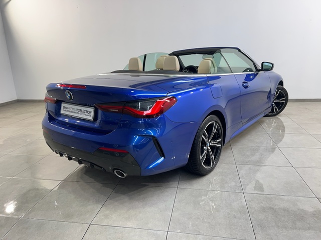 BMW Serie 4 420i Cabrio color Azul. Año 2021. 135KW(184CV). Gasolina. En concesionario Movitransa Cars Huelva de Huelva