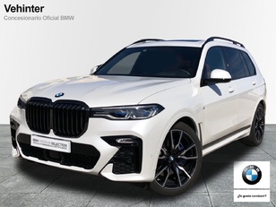 Fotos de BMW X7 xDrive40d color Blanco. Año 2022. 250KW(340CV). Diésel. En concesionario Vehinter Getafe de Madrid