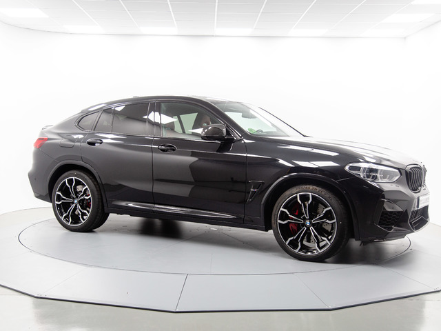 BMW M X4 M color Negro. Año 2021. 353KW(480CV). Gasolina. En concesionario Móvil Begar Alicante de Alicante