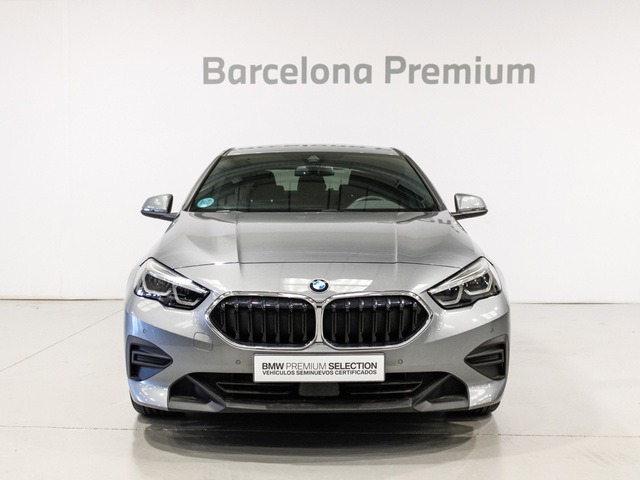 BMW Serie 2 218d Gran Coupe color Gris. Año 2023. 110KW(150CV). Diésel. En concesionario Barcelona Premium -- GRAN VIA de Barcelona