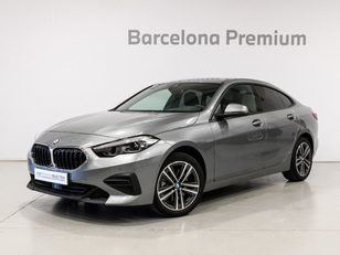 Fotos de BMW Serie 2 218d Gran Coupe color Gris. Año 2023. 110KW(150CV). Diésel. En concesionario Barcelona Premium -- GRAN VIA de Barcelona