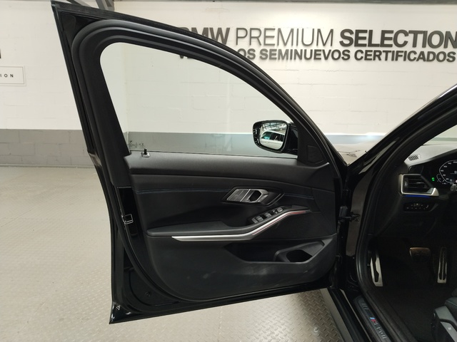 BMW Serie 3 M340i color Negro. Año 2020. 275KW(374CV). Gasolina. En concesionario Autoberón de La Rioja