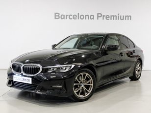 Fotos de BMW Serie 3 320i color Negro. Año 2020. 135KW(184CV). Gasolina. En concesionario Barcelona Premium -- GRAN VIA de Barcelona