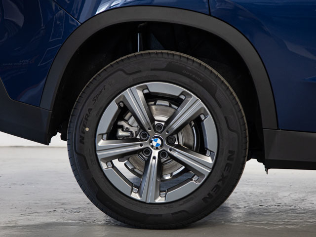 BMW X1 sDrive18d color Azul. Año 2023. 110KW(150CV). Diésel. En concesionario Fuenteolid de Valladolid