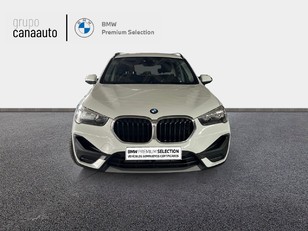 Fotos de BMW X1 sDrive18i color Blanco. Año 2021. 103KW(140CV). Gasolina. En concesionario CANAAUTO - LAS CHAFIRAS de Sta. C. Tenerife
